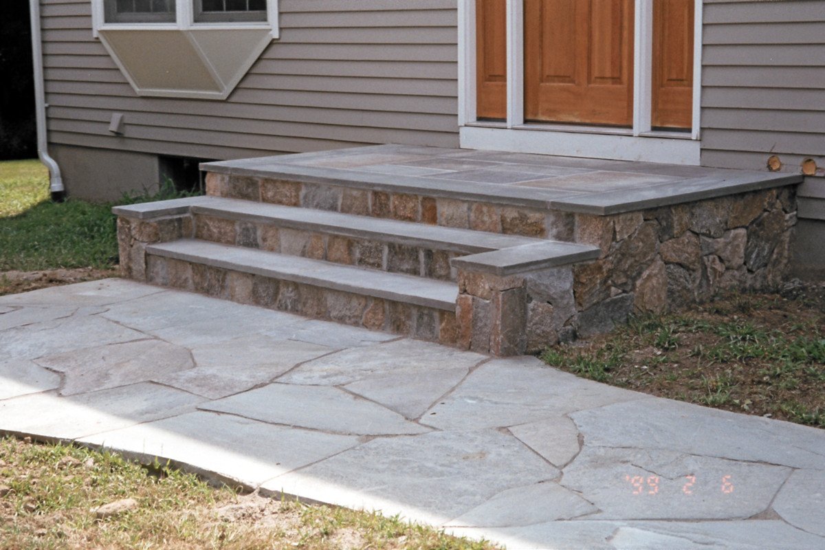 Fieldstone Walkways | Ridgefield, CT | Craig & Son Creative Stonework